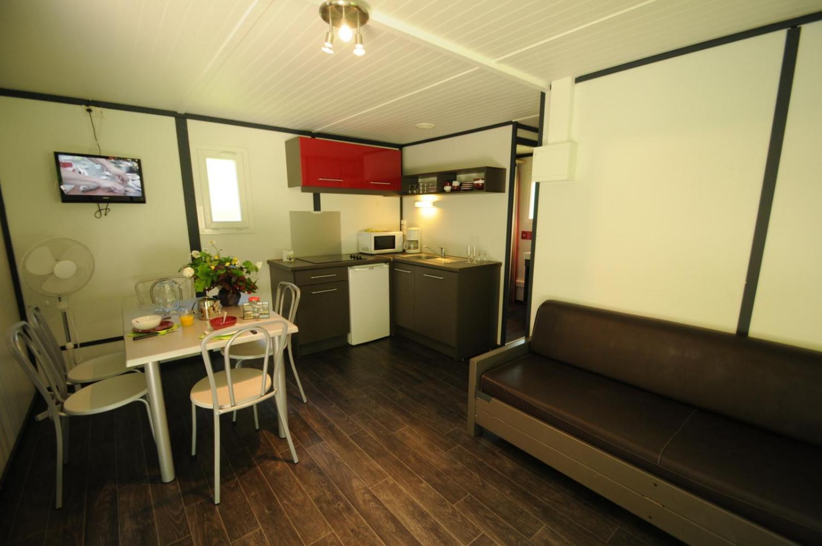 Camping Capfun La Breteche Les Épesses Cameră foto